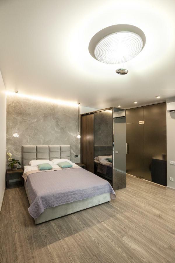 Odss Suites Одесса Экстерьер фото